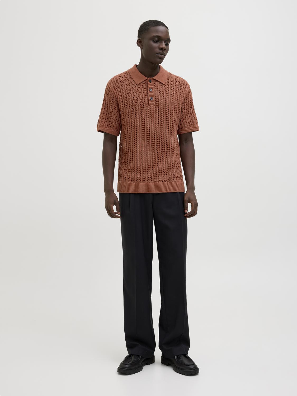 model_shot-front_full